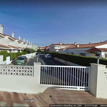 Casa Sant Antoni Maria Claret Villa Кембрилс Екстериор снимка