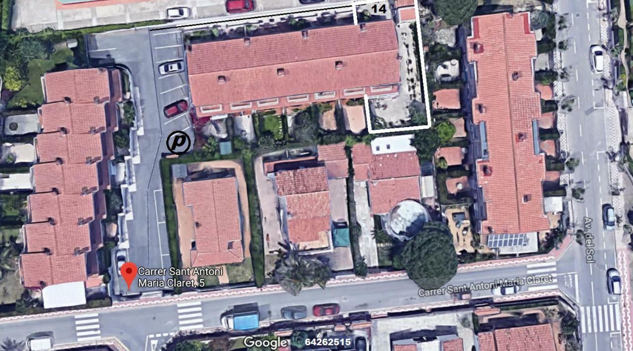 Casa Sant Antoni Maria Claret Villa Кембрилс Екстериор снимка