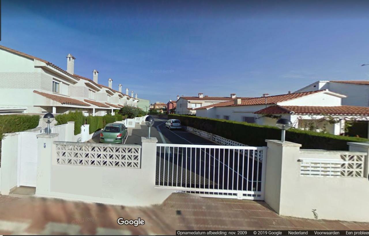Casa Sant Antoni Maria Claret Villa Кембрилс Екстериор снимка
